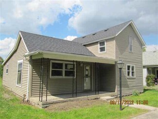 120 S Indiana St, Remington, IN 47977