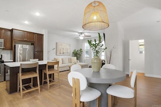1883 Aquamarine Ct Unit 9, Chula Vista, CA 91913