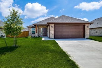 2810 Clover Dr, Sherman, TX 75092