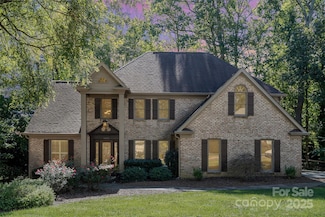 9022 Taunton Dr, Huntersville, NC 28078
