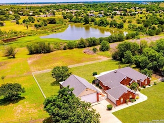 300 Pauls Dr, San Marcos, TX 78666