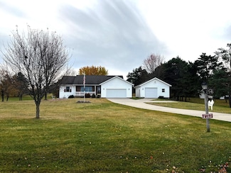 W6547 Number 2 Rd, Menominee, MI 49858