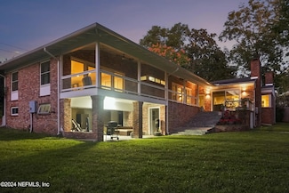 1124 Oriental Gardens Rd, Jacksonville, FL 32207