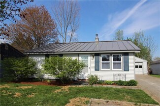 15 Roger St, Bangor, ME 04401