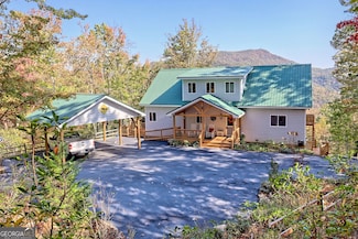 557 Walnut Grove Ln, Tiger, GA 30576