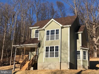 533 Golden Russet Dr, Linden, VA 22642