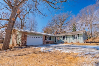 7035 Bridgeman Rd, de Forest, WI 53532