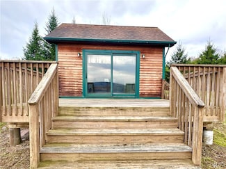 576 Lake Como Rd, Cortland, NY 13045