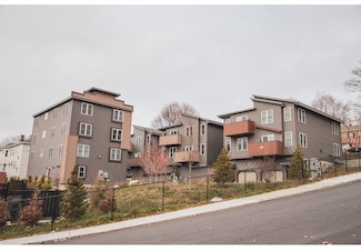 56 Richards St, Worcester, MA 01603