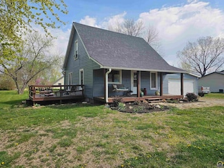 407 Sycamore St, Americus, KS 66835