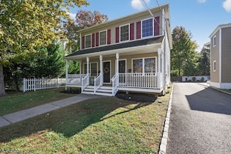 6 Howell St, Madison, NJ 07940