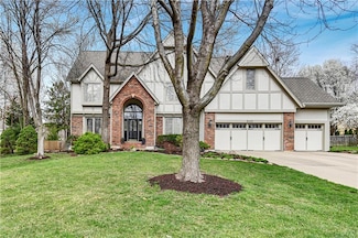 8410 W 141st St, Overland Park, KS 66223
