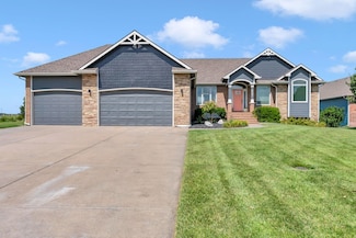 607 S Reece Rd, Goddard, KS 67052