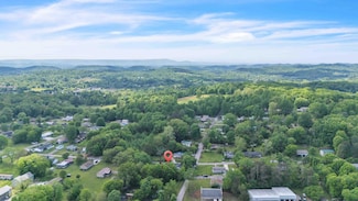1526 W View St, Athens, TN 37303
