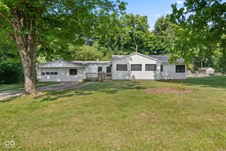 5743 Hopi Rd, Avon, IN 46123