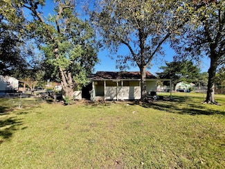 2425 8th Ave, Port Arthur, TX 77642