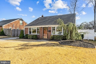 1224 Mercer Dr, Haddonfield, NJ 08033
