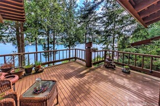 111 N Bay Ln Unit 6, Port Ludlow, WA 98365