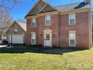10535 Queensmead Cir Unit L23, Charlotte, NC 28273