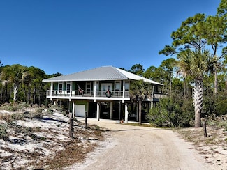 1245 E Gulf Beach Dr, Eastpoint, FL 32328