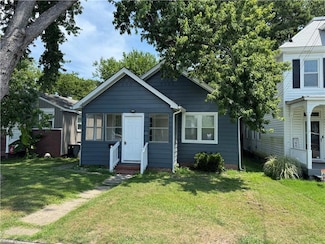 19 E Cummings Ave, Hampton, VA 23663