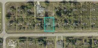 853 Milwaukee Blvd, Lehigh Acres, FL 33974
