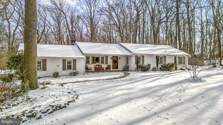 312 Oakbourne Rd, West Chester, PA 19382
