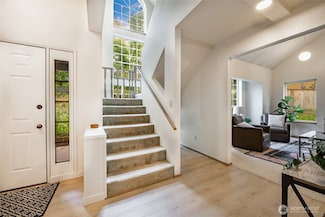 1117 W Racine St, Bellingham, WA 98229