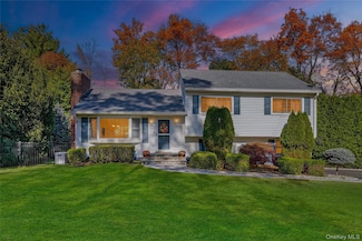 39 Kinsley Grove, Pearl River, NY 10965