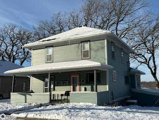 1207 Grove Ave, Corning, IA 50841