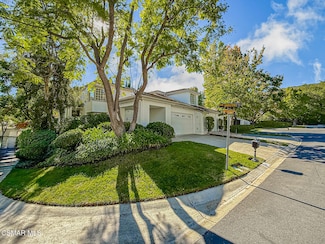 819 Riverrock Cir, Westlake Village, CA 91362