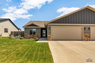 2908 Elderberry Blvd, Rapid City, SD 57703