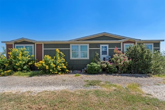 5904 Farm To Market Road 621, Martindale, TX 78655