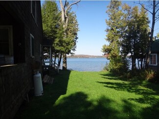 51 Virginia Ln, Swanton, VT 05488