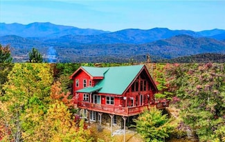 339 Game Trail Dr, Brasstown, NC 28902