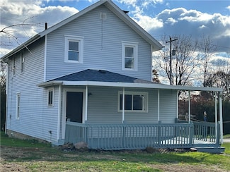 1739 N Water Ave, Hermitage, PA 16148