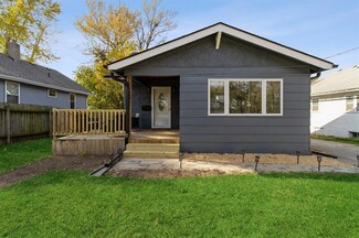 2722 Glover Ave, Des Moines, IA 50315