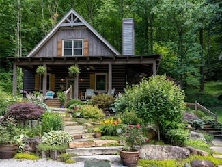 31 Bold Creek Trail, Glenville, NC 28736