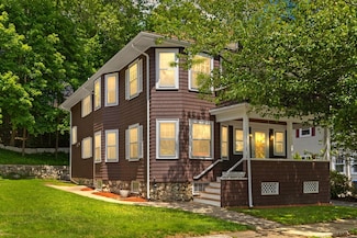 31 Sears Ave, Melrose, MA 02176