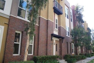 644 W 1st St Unit 26, Claremont, CA 91711