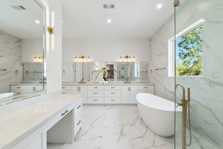 1107 Grovewood Ln, Houston, TX 77008