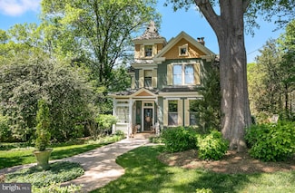 1506 N Nicholas St, Arlington, VA 22205