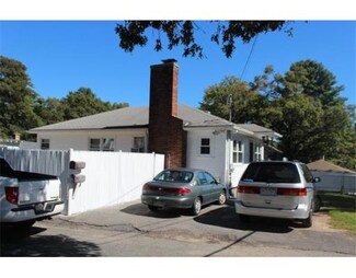 212 Bay State Rd, Melrose, MA 02176