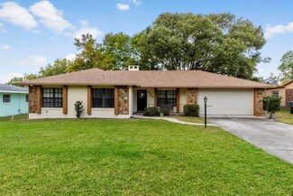 5828 Lake Grove Dr, Lakeland, FL 33809