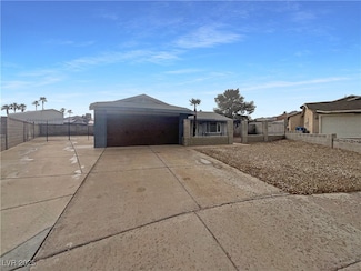 1960 Arabian Ct, Henderson, NV 89002
