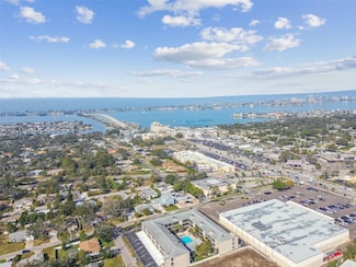 215 Valencia Blvd Unit 106, Largo, FL 33770