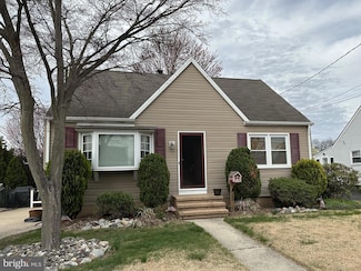 20 Dodge Dr, Trenton, NJ 08610