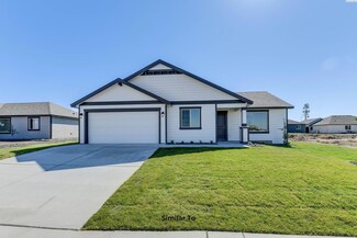 10702 Danube Dr, Pasco, WA 99301