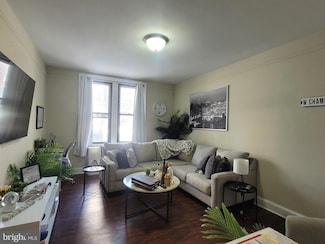 2031 Locust St Unit 305, Philadelphia, PA 19103