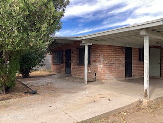 682 W Western Place, Nogales, AZ 85621